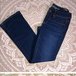 NWOT American Eagle Kick Boot Jeans